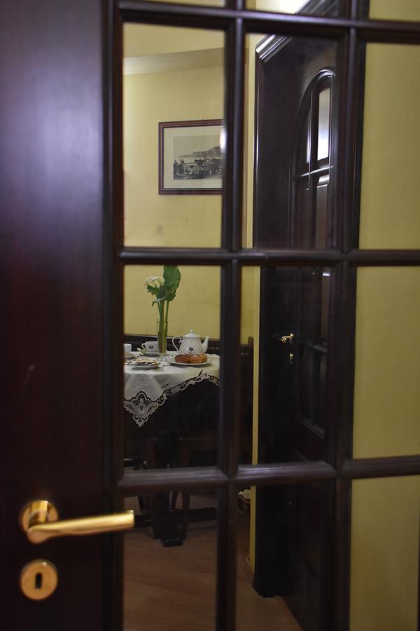 B&B La Casa Di Luigi Giardini Naxos Exterior foto